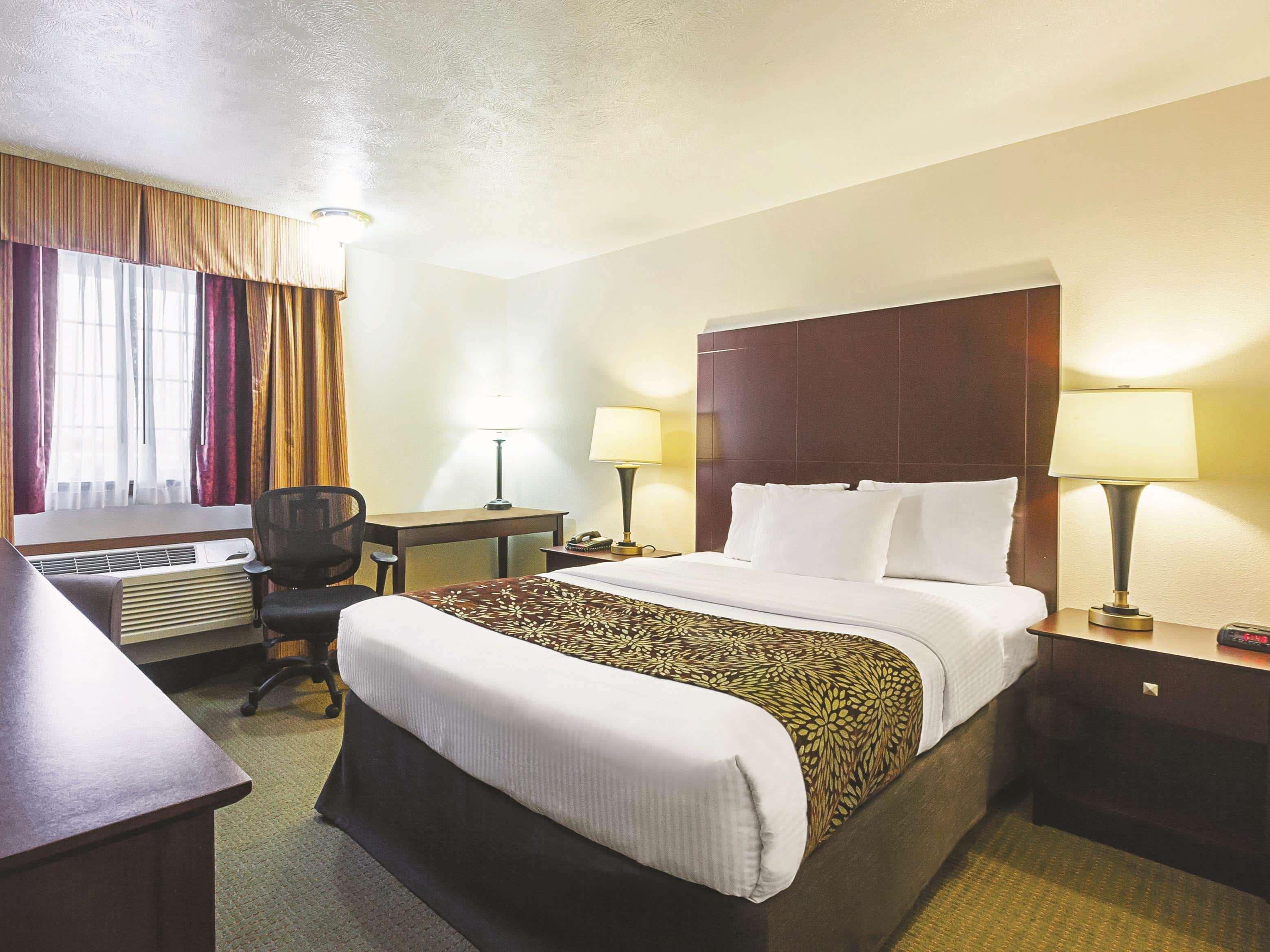 Hotel La Quinta By Wyndham Woodburn Zewnętrze zdjęcie